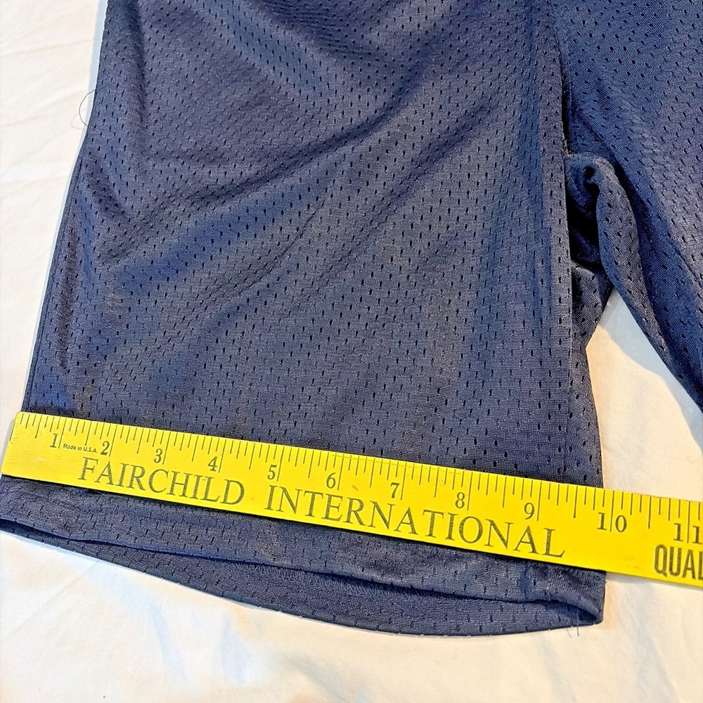 Champion Shorts in Navy Blue - Boys/Girls size XL 18-20 - Picture 5 of 8